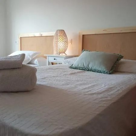 アパート Mar De Bueu. Primera Linea Con Acceso Directo A La Playa. ブエウ